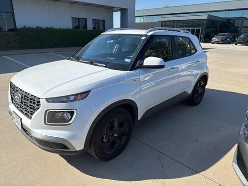 2021 Hyundai VENUE SEL