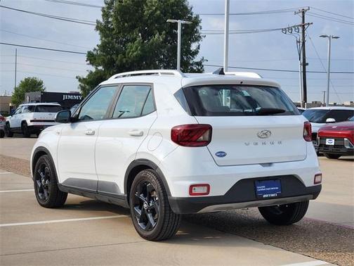 2021 Hyundai VENUE SEL