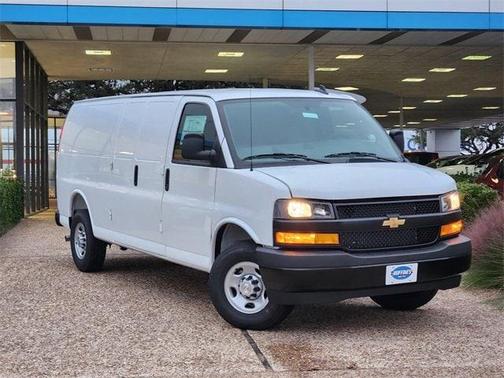2025 Chevrolet Express 2500 Work Van