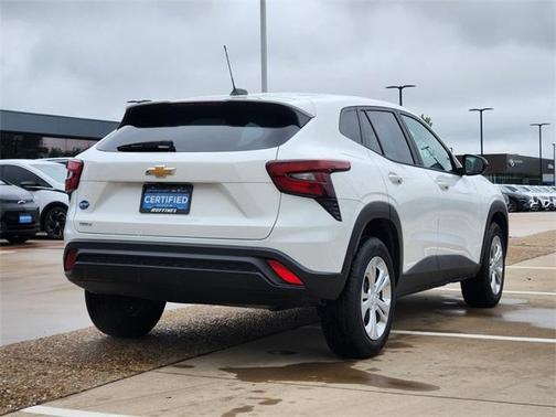 2024 Chevrolet Trax LS