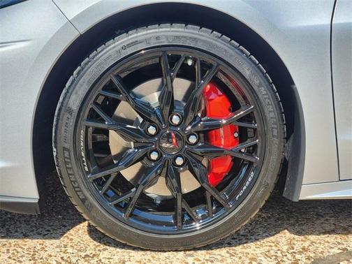 2026 Chevrolet Corvette Stingray w/2LT