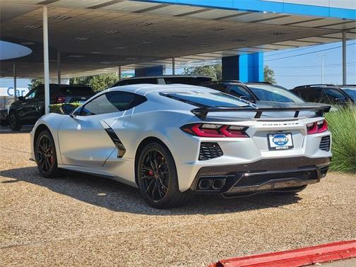 2026 Chevrolet Corvette Stingray w/2LT