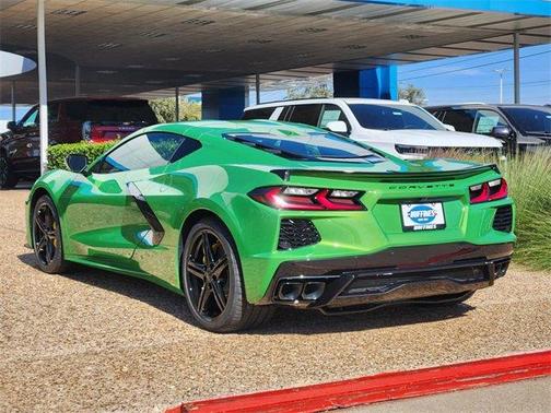2026 Chevrolet Corvette Stingray w/2LT