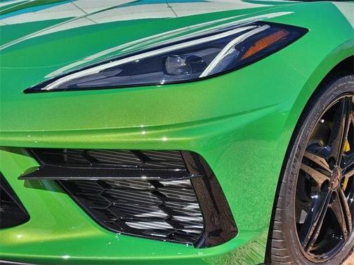 2026 Chevrolet Corvette Stingray w/2LT