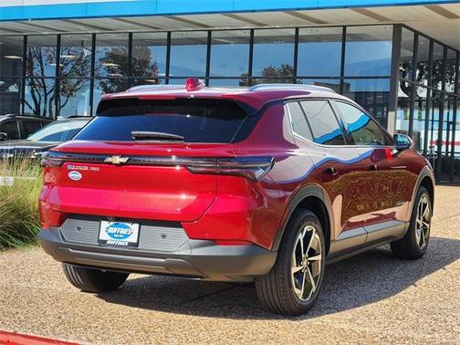 2026 Chevrolet Equinox EV LT 2