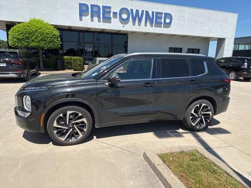 2022 Mitsubishi Outlander SEL
