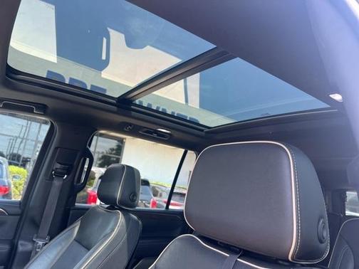 2021 Chevrolet Suburban Premier