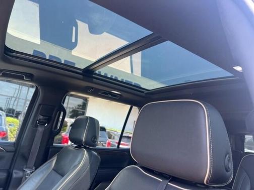 2021 Chevrolet Suburban Premier
