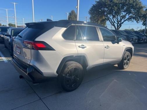 2021 Toyota RAV4 Hybrid XSE