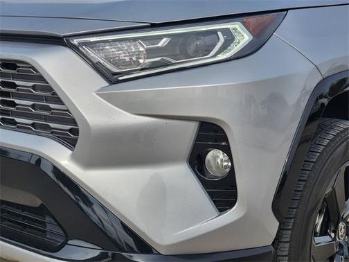 2021 Toyota RAV4 Hybrid XSE