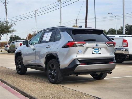 2021 Toyota RAV4 Hybrid XSE