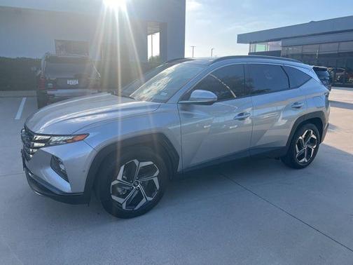 Shimmering Silver 2024 Hyundai TUCSON Limited