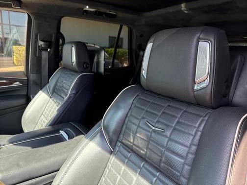 2023 Cadillac Escalade Sport Platinum