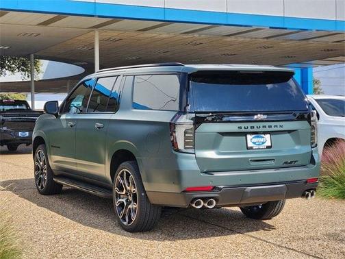 2026 Chevrolet Suburban RST