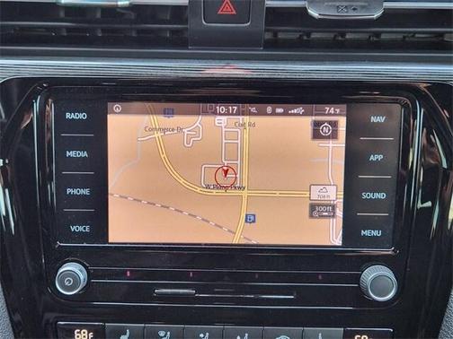 2022 Volkswagen Passat 2.0T R-Line