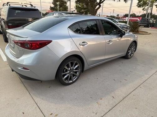 2018 Mazda Mazda3 Touring