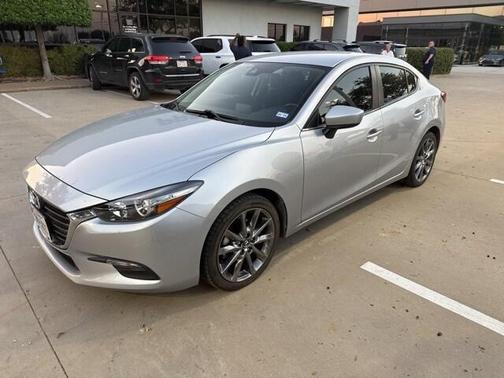 2018 Mazda Mazda3 Touring