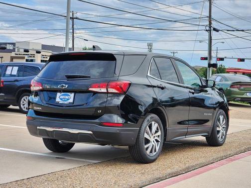 Black Metallic 2022 Chevrolet Equinox 1LT