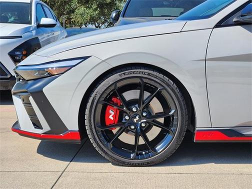 2025 Hyundai ELANTRA N Base