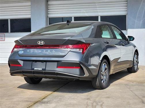 2025 Hyundai ELANTRA HEV Blue