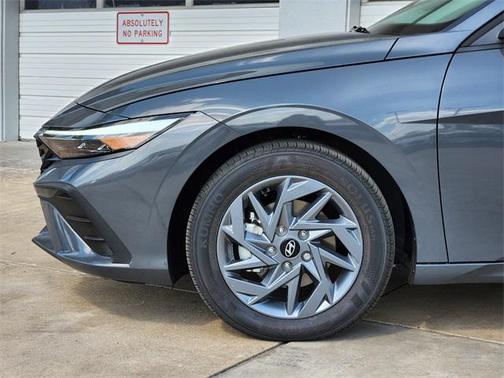 2025 Hyundai ELANTRA HEV Blue