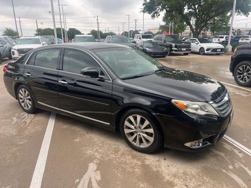 Black 2012 Toyota Avalon Limited