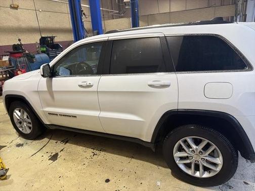 2018 Jeep Grand Cherokee Laredo