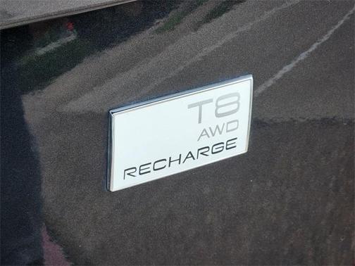 2021 Volvo XC90 Recharge Plug-In Hybrid T8 Inscription 7 Passenger