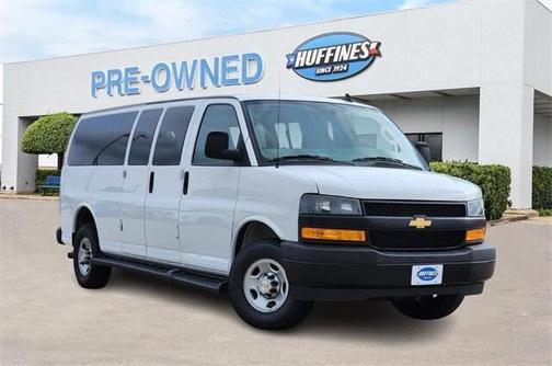 2022 Chevrolet Express 3500 LS