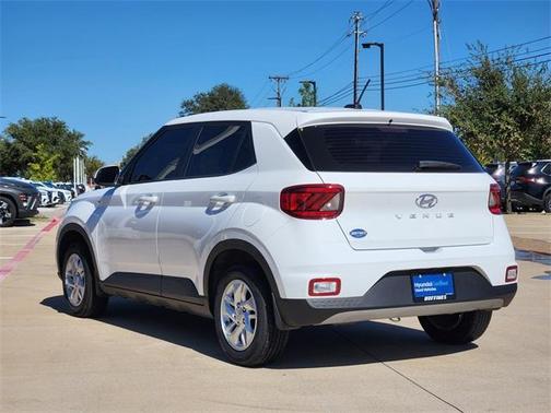 2025 Hyundai VENUE SE