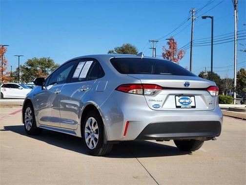 2025 Toyota Corolla Hybrid LE