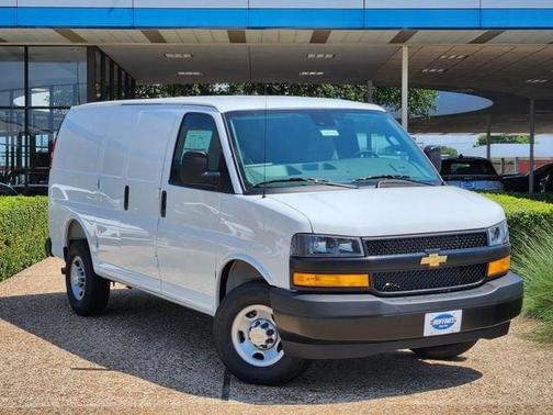 Summit White 2026 Chevrolet Express 2500 Work Van