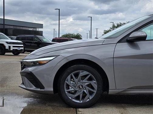 2025 Hyundai ELANTRA HEV Blue