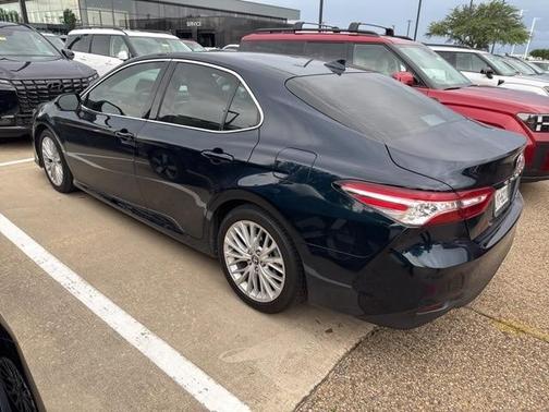 2019 Toyota Camry XLE
