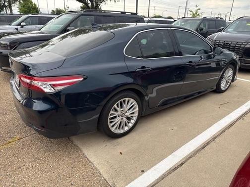 2019 Toyota Camry XLE