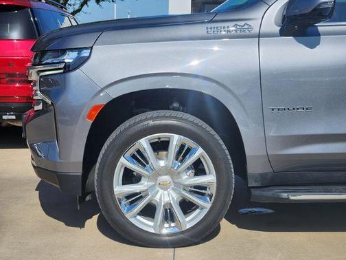 Steel Metallic 2022 Chevrolet Tahoe High Country