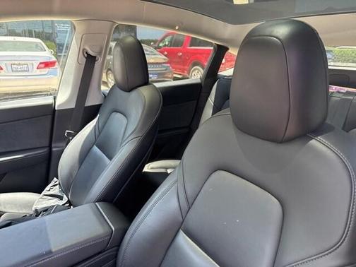2021 Tesla Model Y Performance