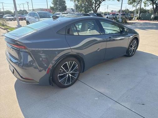 2023 Toyota Prius XLE