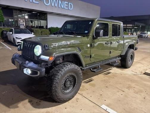 2022 Jeep Gladiator Sport