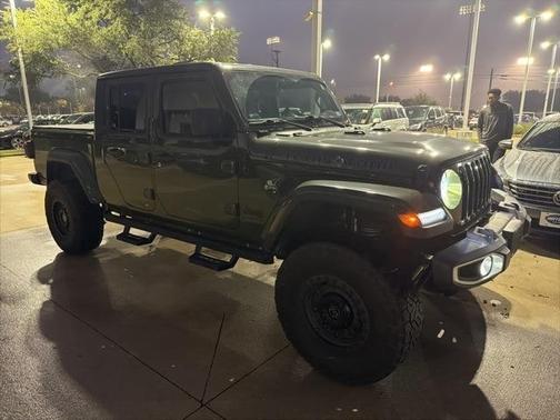 2022 Jeep Gladiator Sport