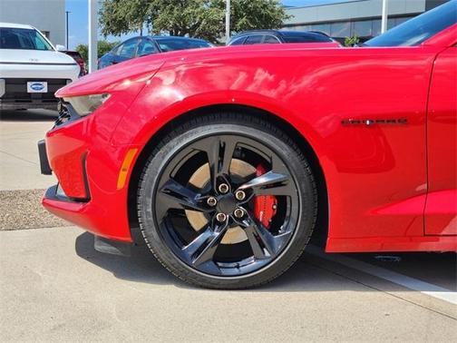 2023 Chevrolet Camaro 2LT