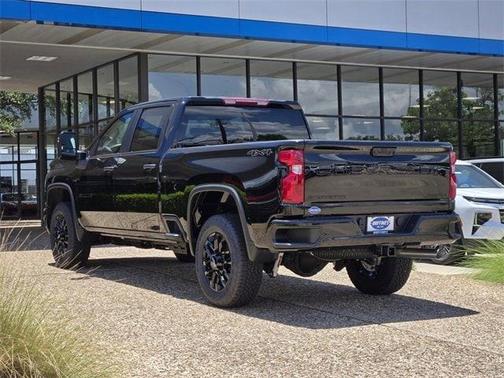 2025 Chevrolet Silverado 2500 Custom