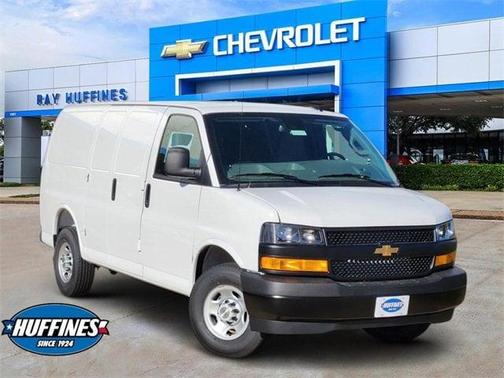 2025 Chevrolet Express 2500 Work Van