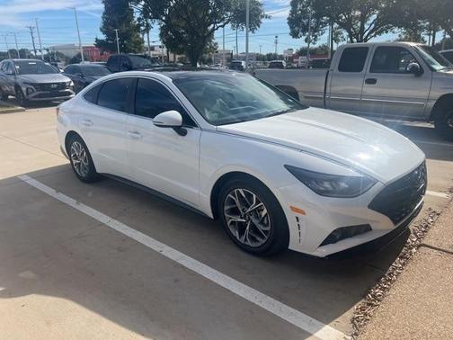 2023 Hyundai SONATA SEL