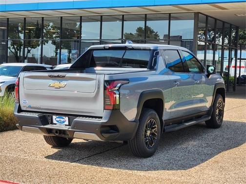 2026 Chevrolet Silverado EV LT