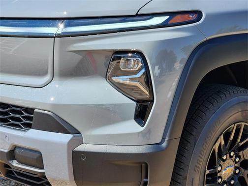 2026 Chevrolet Silverado EV LT