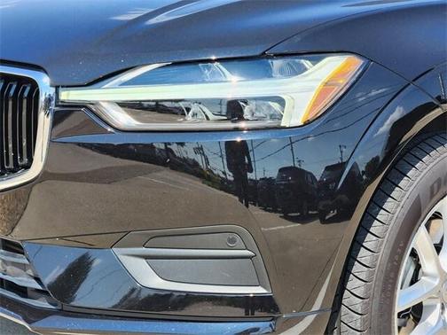 2020 Volvo XC60 T5 Momentum
