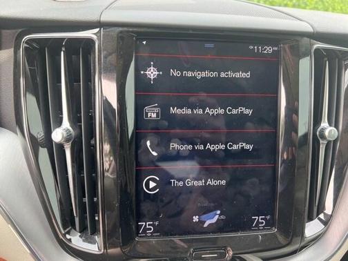 2020 Volvo XC60 T5 Momentum