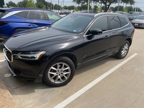 2020 Volvo XC60 T5 Momentum