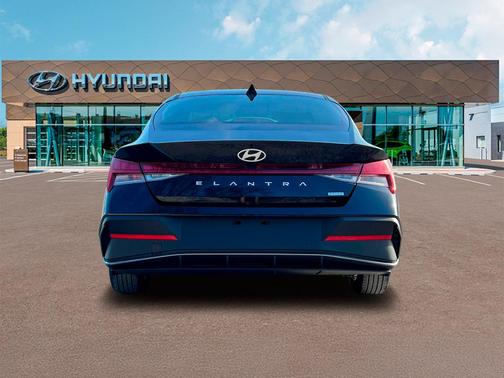 2025 Hyundai ELANTRA HEV Blue